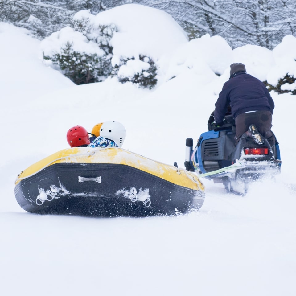 スノーラフティング